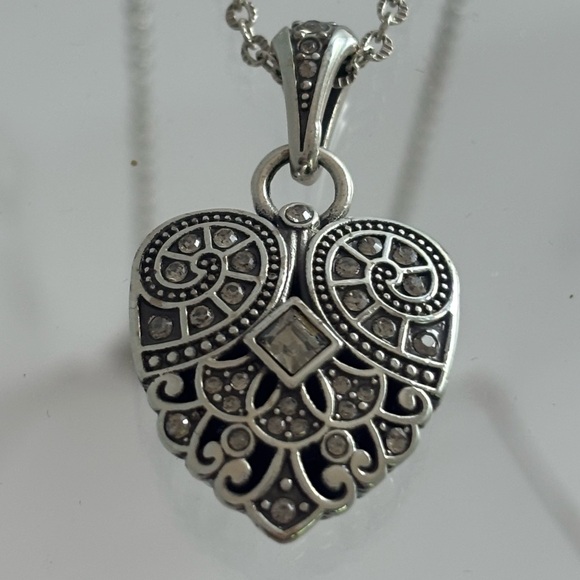 Brighton Jewelry - Brighton Mumtaz Heart Pendant Necklace